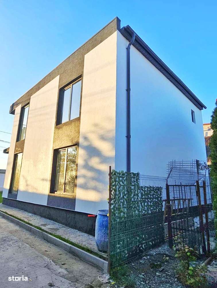 Vindem vila in Navodari - Imagine principală: 5/7