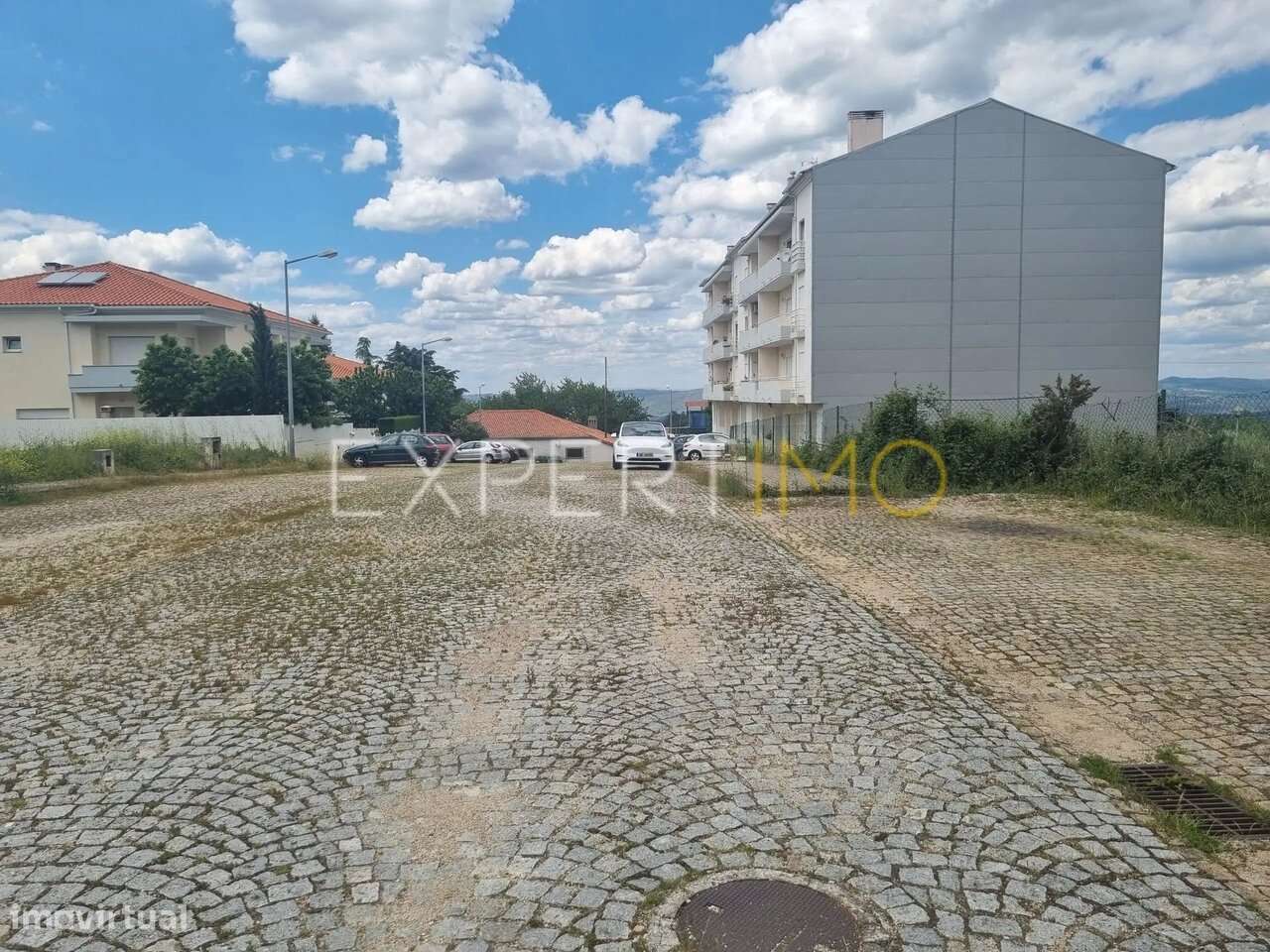 Dois Lotes para 24 apartamentos em zona premium de Gouveia - Grande imagem: 4/22