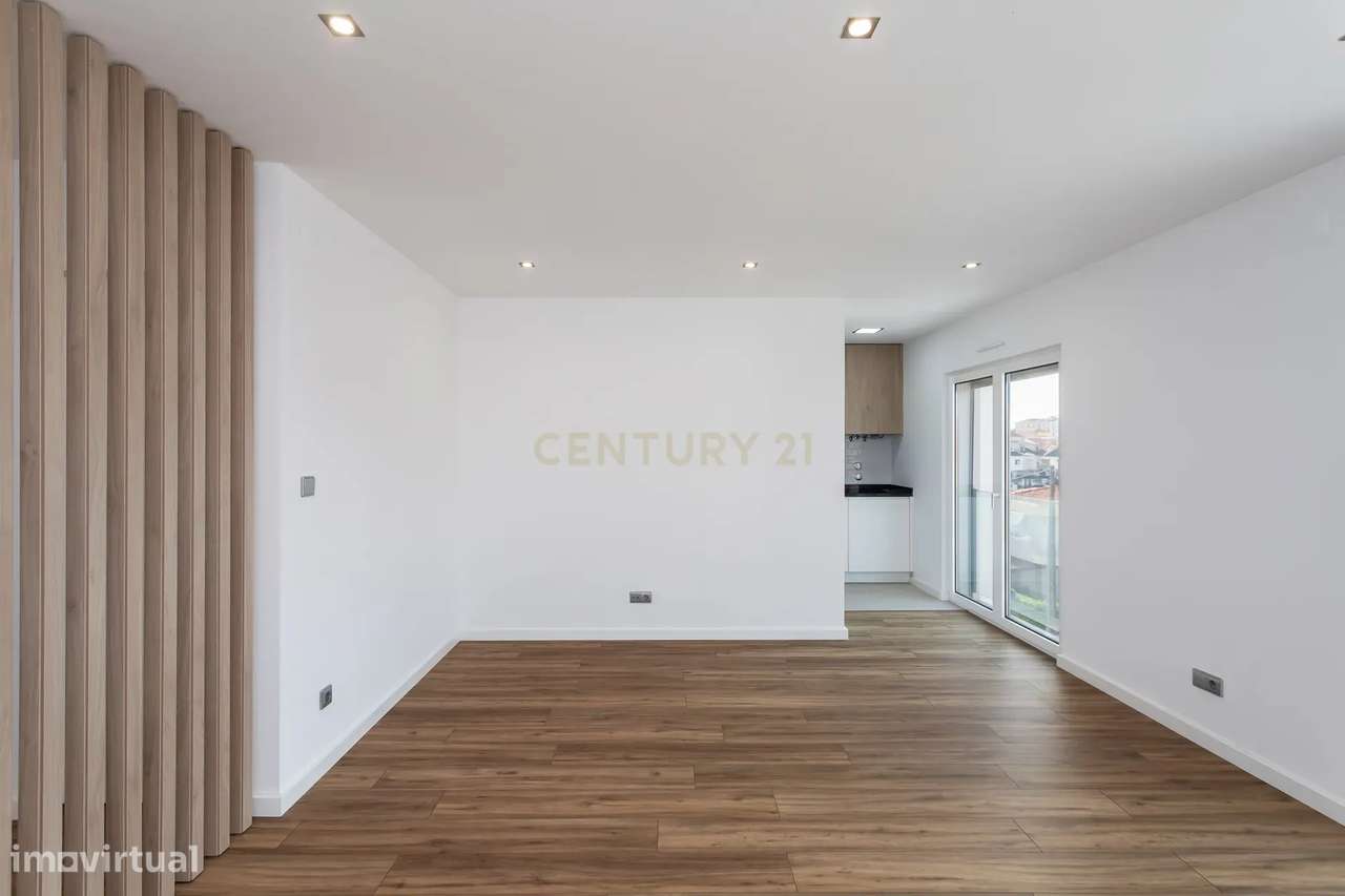 Sintra - Algueirão, apartamento T2 com garagem a estrear-13