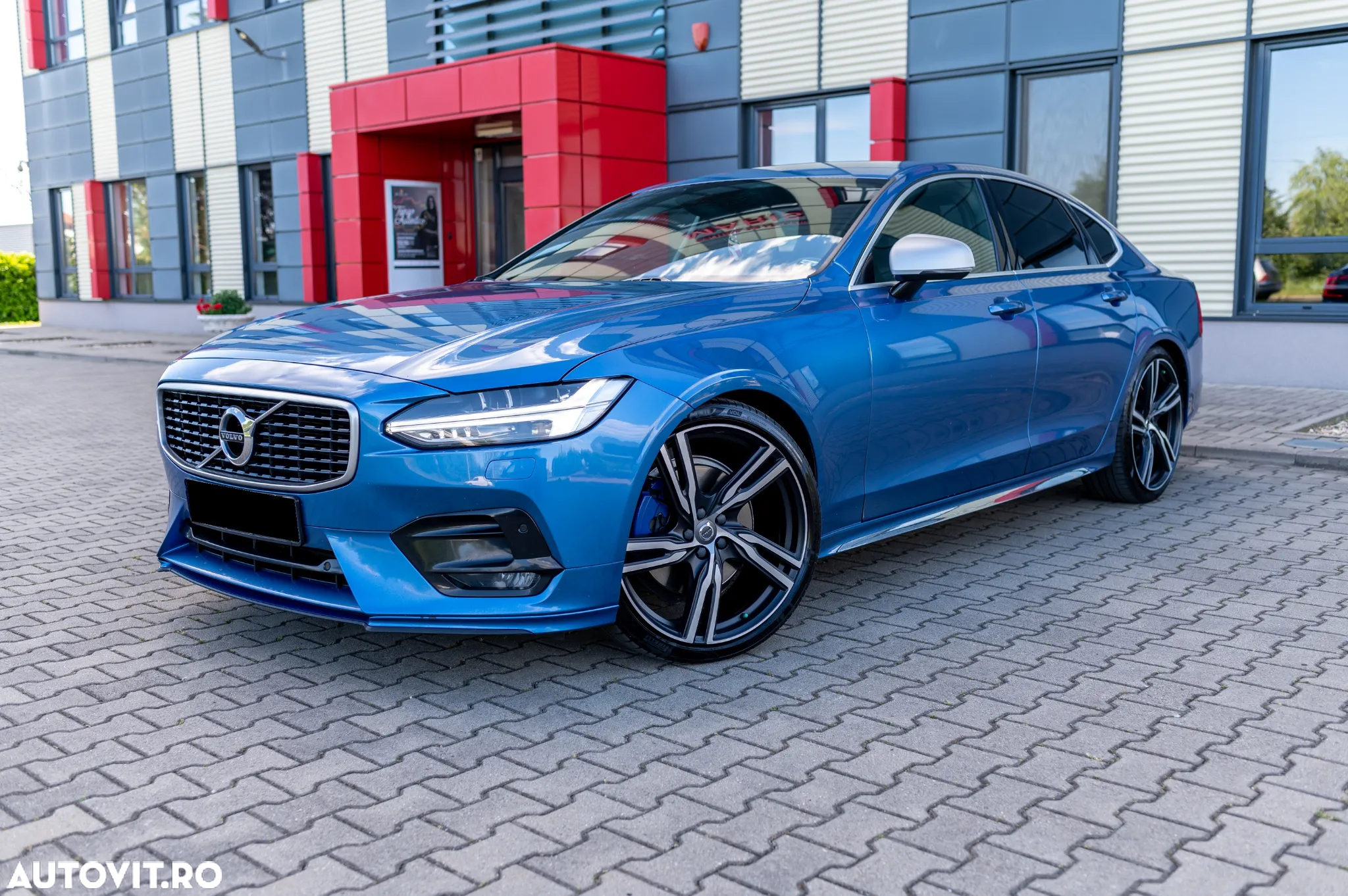 Volvo S90 D5 AWD R-Design - 30