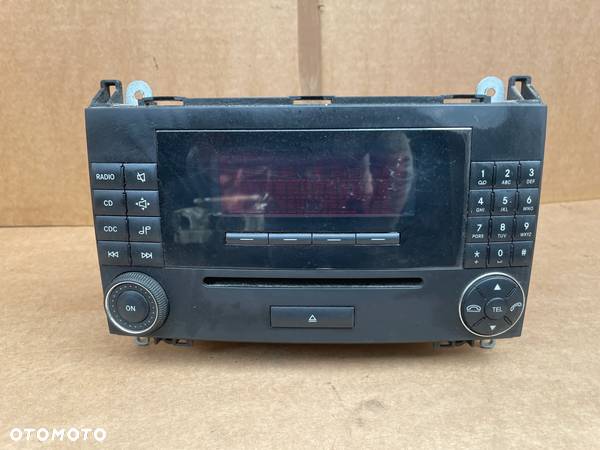 RADIOODTWARZACZ RADIO MERCEDES A-KLASA A1698207589 - 1