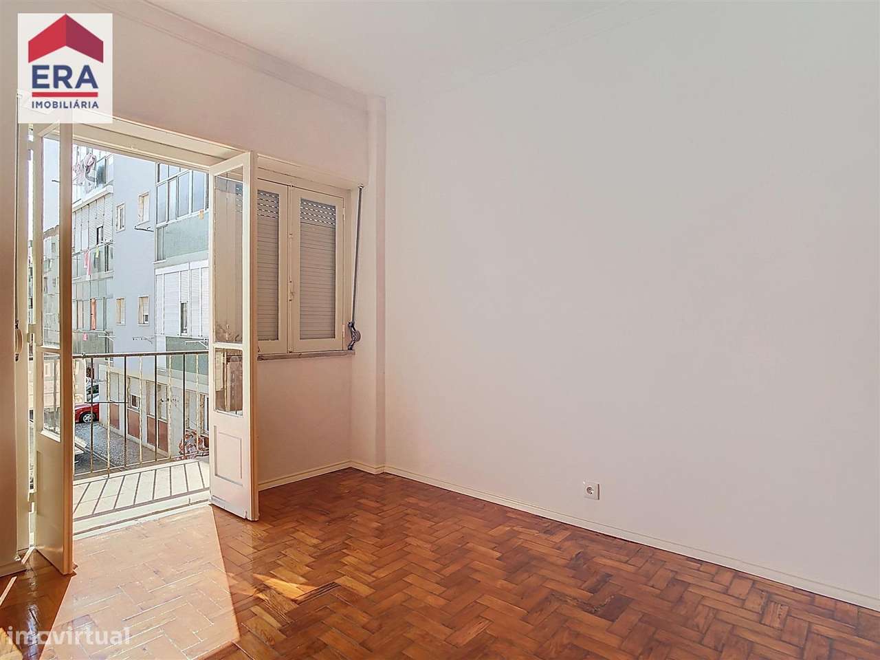 Apartamento T4 em Corroios-7