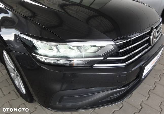 Volkswagen Passat 1.5 TSI EVO Essence - 15