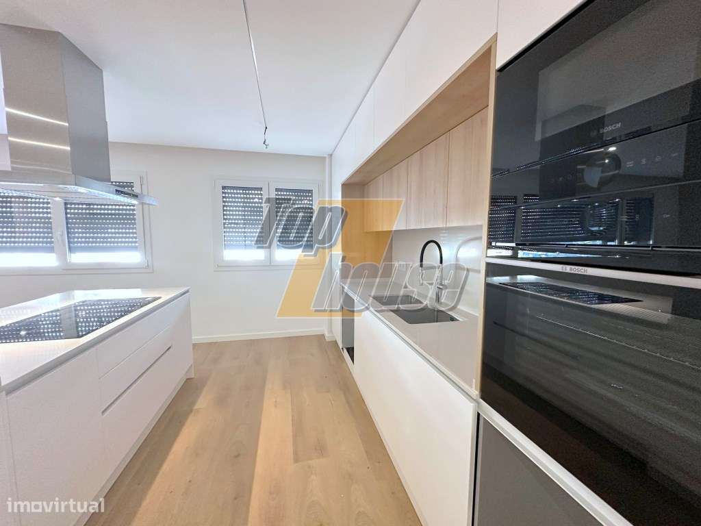 Apartamento T3 Novo , Parqueamento e Arrecadação - Costa de Caparica - Grande imagem: 4/23