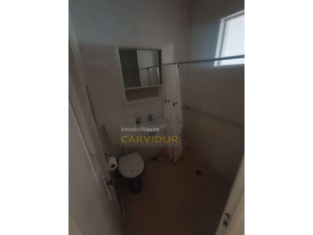 Lavradio T2 Res do chão bom estado-7