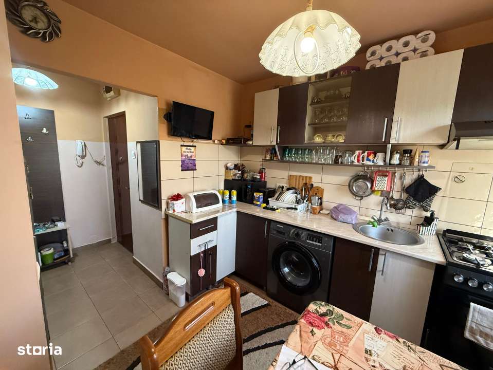 Apartament 2 camere, semidecomandat, 50mp, Cartier Brazda Lui Novac - Imagine principală: 5/10