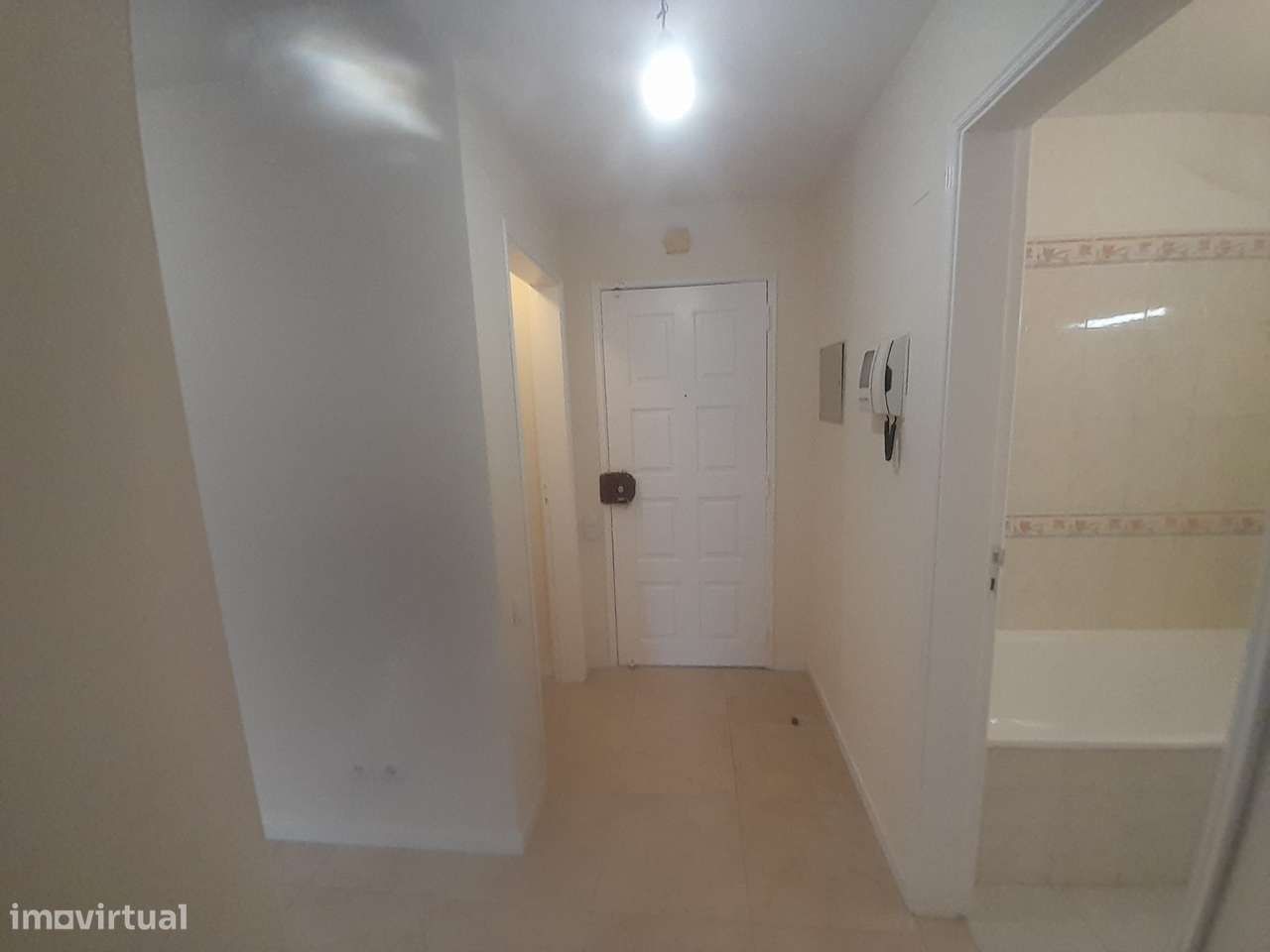 Excelente T2 Tapada das Mercês - Vista para a Serra de Sintra - Grande imagem: 4/21