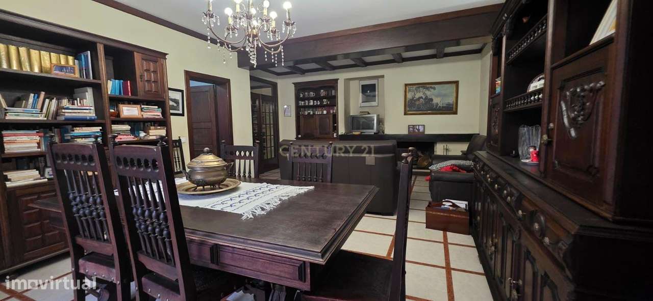 Apartamento T3 + 1 Guimarães-8