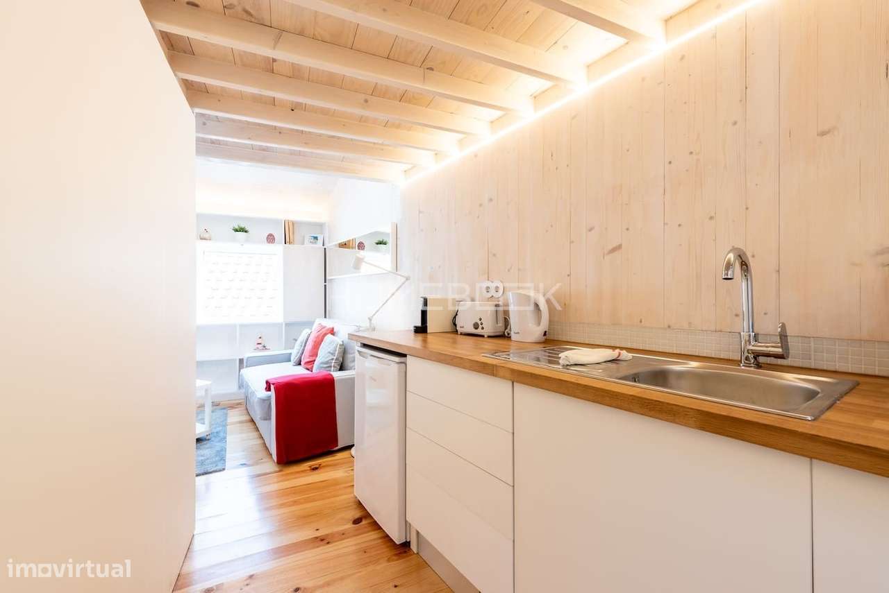 T1 com Licença ativa de AL,  no coração de Alfama-9