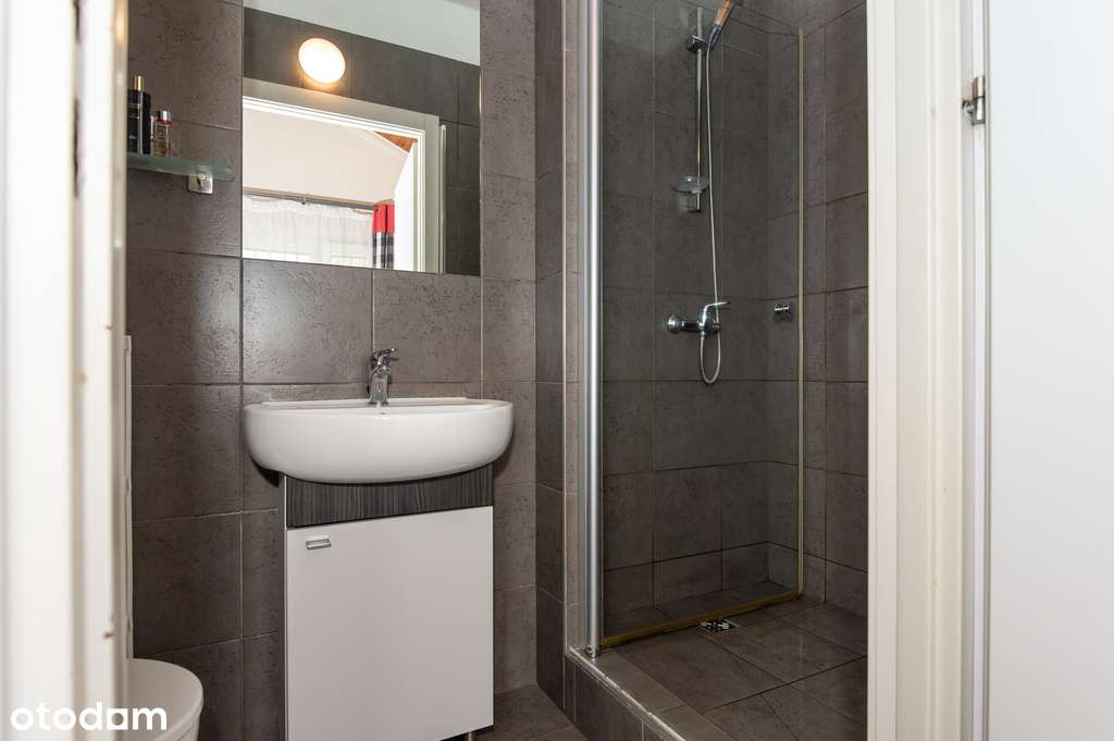 Dom pod inwestycje, dużo pokoi, pod biura, gabinet-15