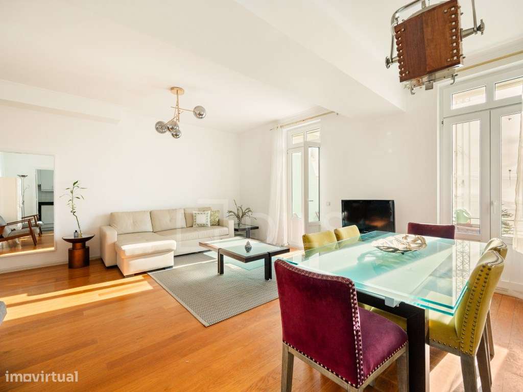 Apartamento T3 duplex, com 2 lugares de garagem, Monte Estoril - Grande imagem: 4/37