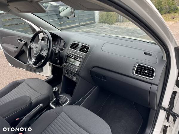 Volkswagen Polo 1.6 TDI Comfortline - 12