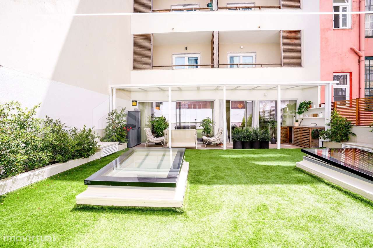 T3 COM 279,60 M² COM JARDIM ESPAÇO COMPLEMENTAR E DOIS ESTACIONAMENTOS-3