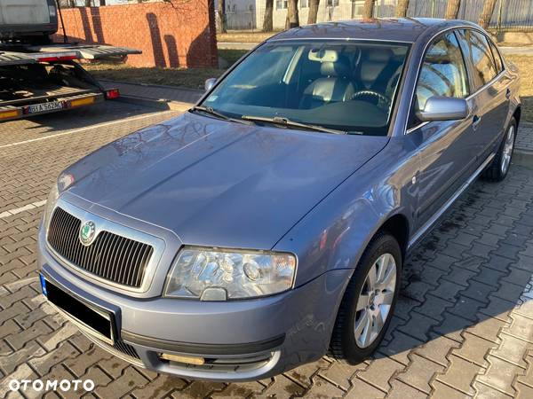 Skoda Superb 1.8T Classic - 4