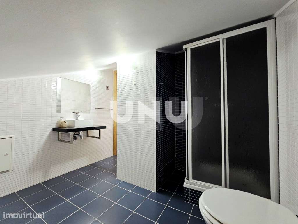 Apartamento T1+1 Duplex - No Centro da Cidade de Viseu-23