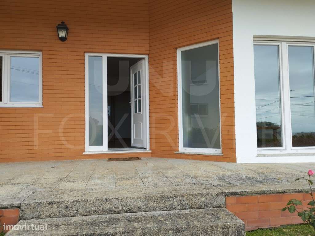 Moradia T4 em Afife, entre o mar e a serra de Santa Luzia - Grande imagem: 4/7