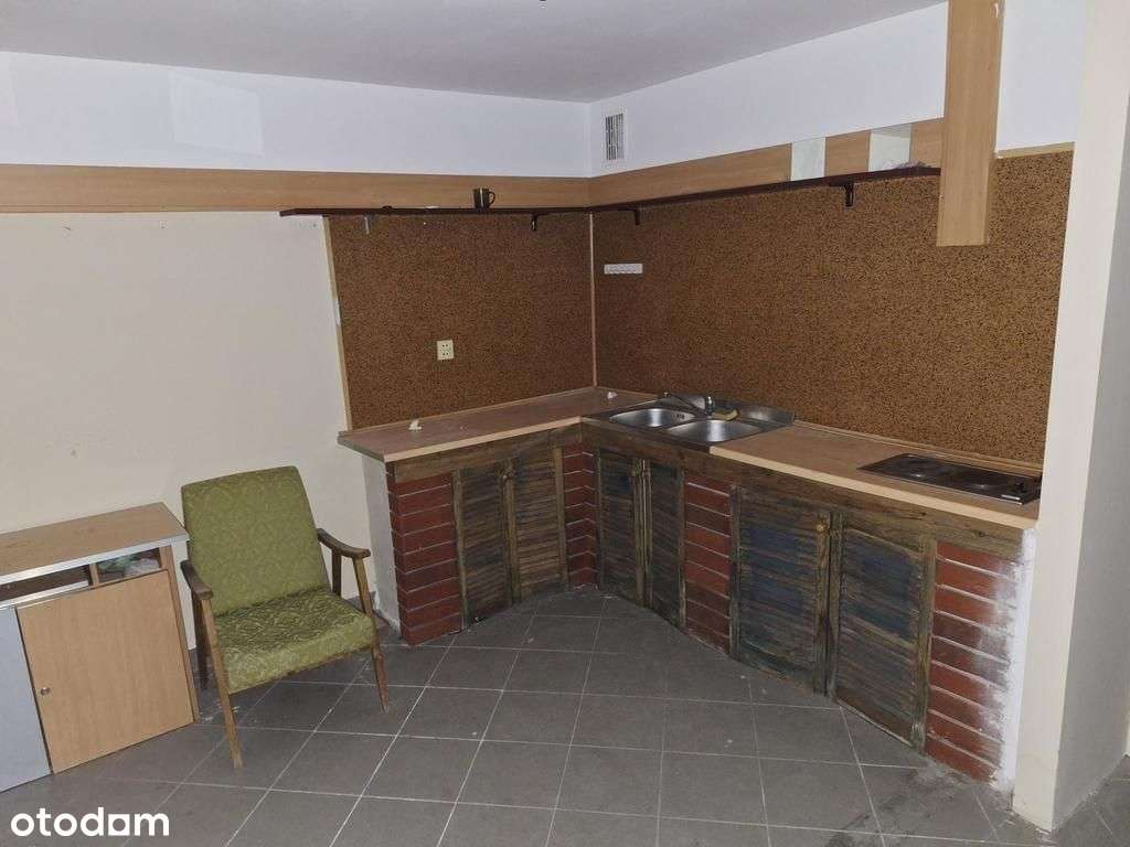 Lokal hand.-usług./przyziemie/podwórko-6