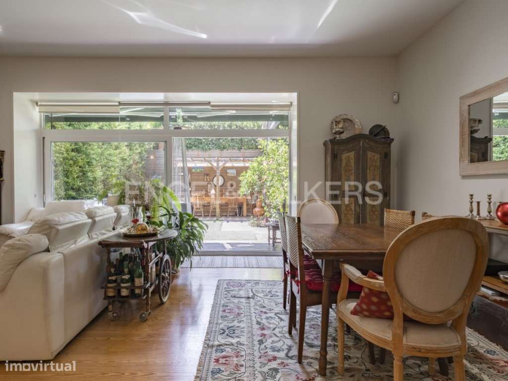 Apartamento T3 com Jardim Privativo nas Avenidas Novas - Grande imagem: 5/25