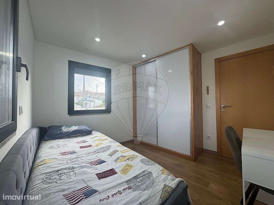 Moradia T2 para venda-10