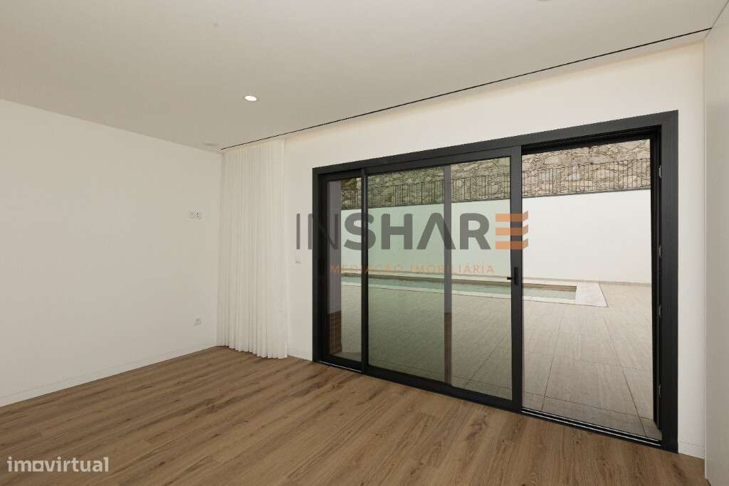 Moradia Individual T4 - Nevogilde - Vila Verde - Braga-40