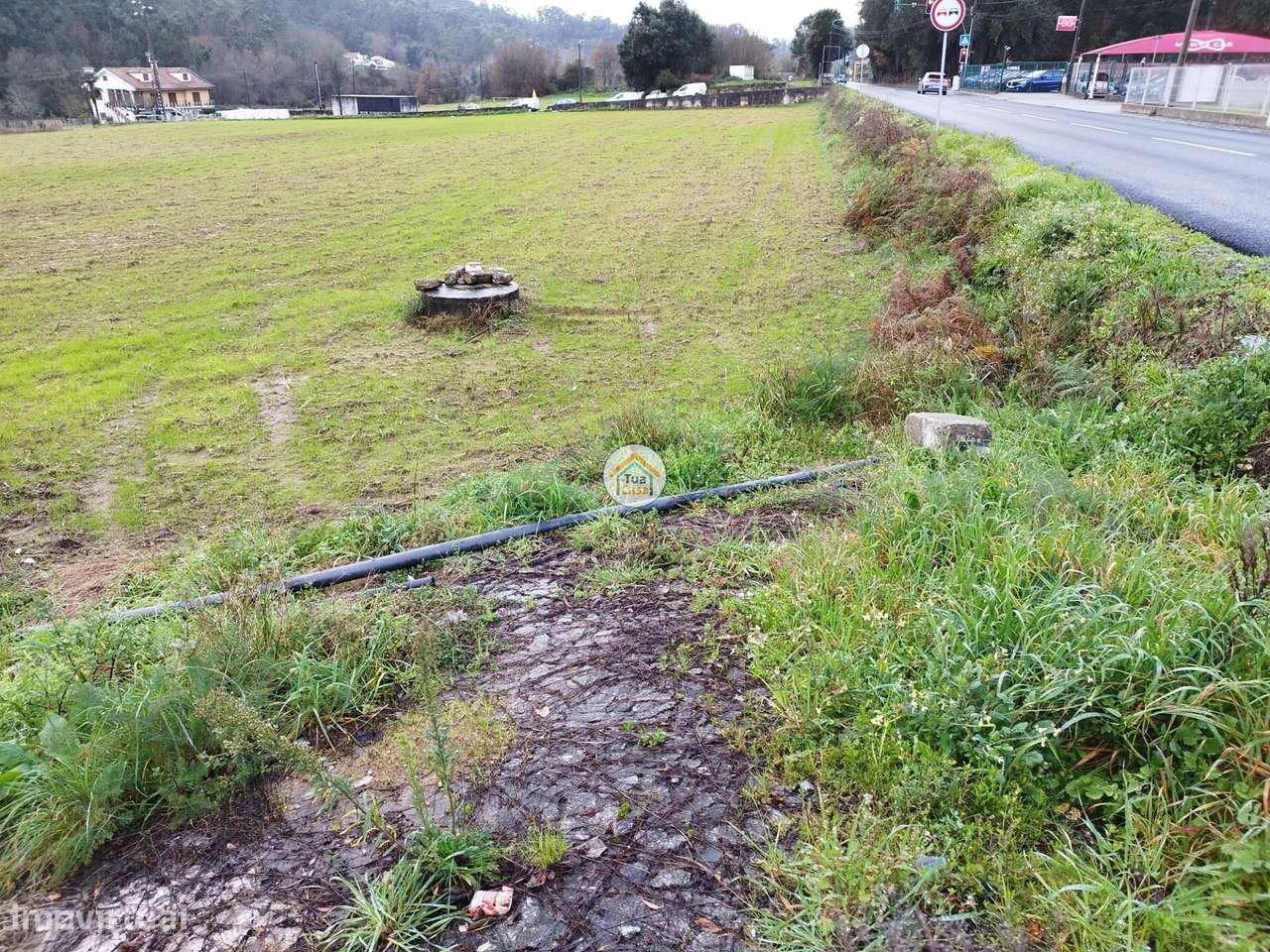 Terreno bem localizado para investimento - Grande imagem: 5/7