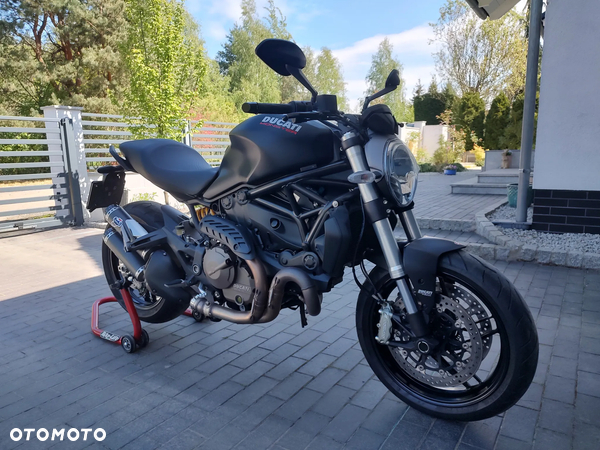 Ducati Monster - 3