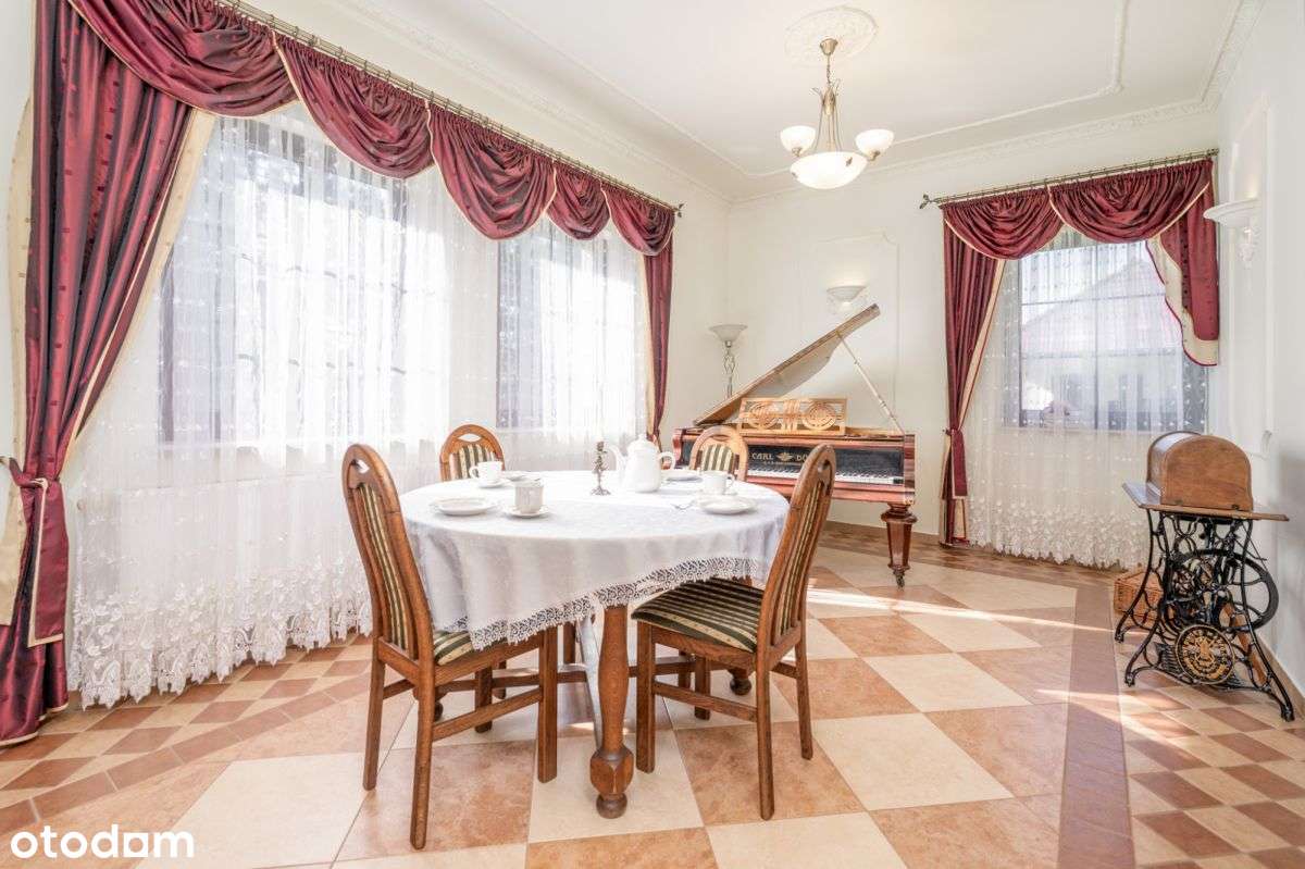 Dwór z duszą – unikatowy dom w stylu pałacowym-10