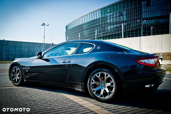 Maserati GranTurismo Automat - 1