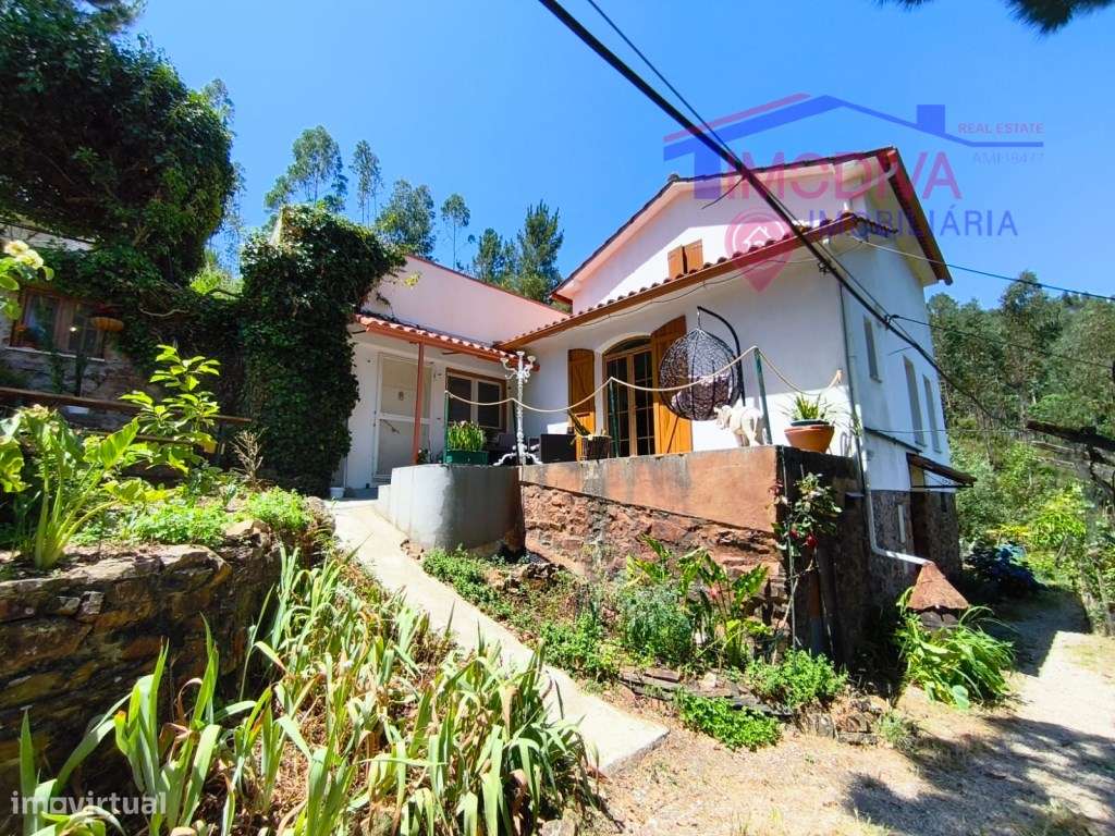 Propriedade com moradia, anexo, piscina e terreno com mais 2 ha - Grande imagem: 4/60