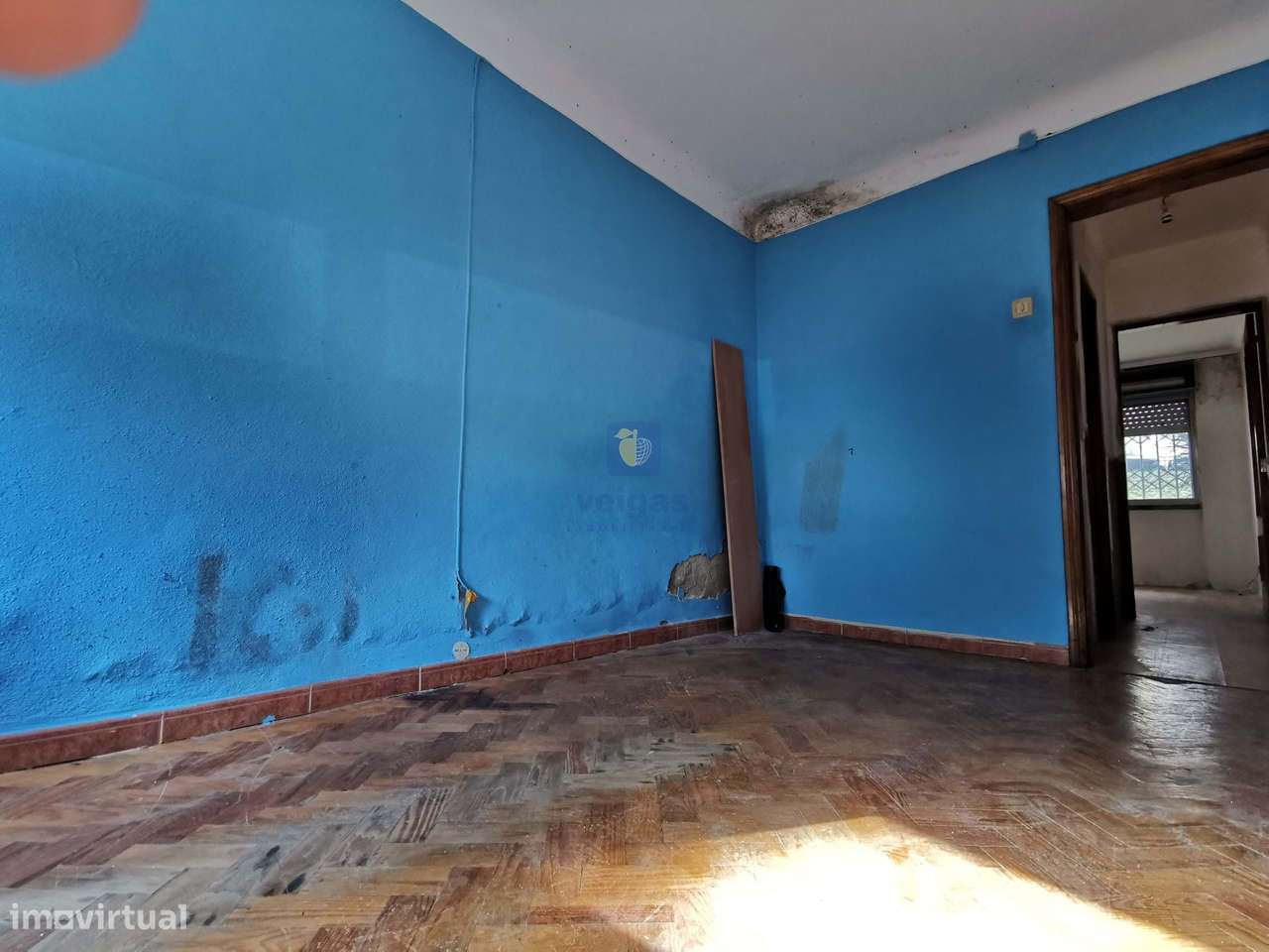 Lisboa - Benfica, apartamento T2 com Excelente localização em Remodela-9