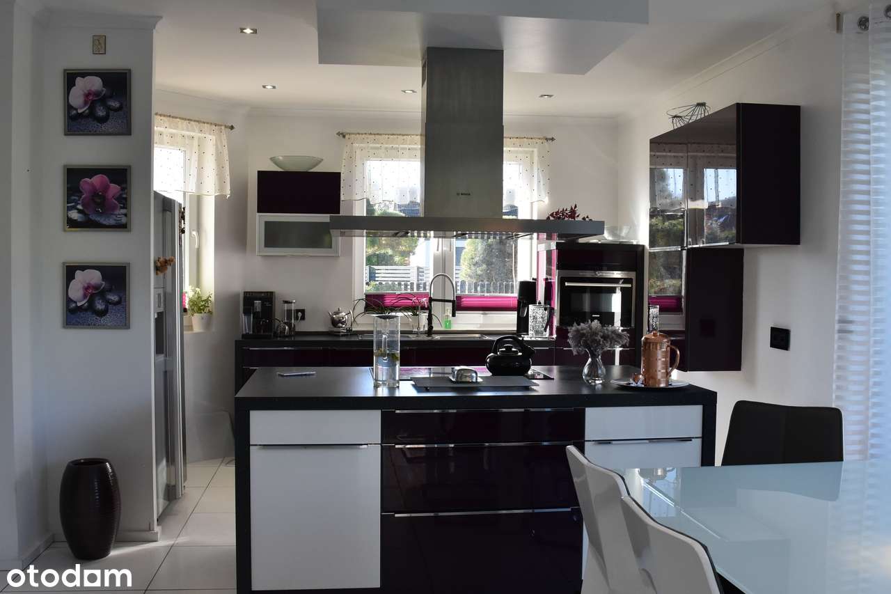 Dom parterowy z poddaszem użytkowym, garaż, ogród-10