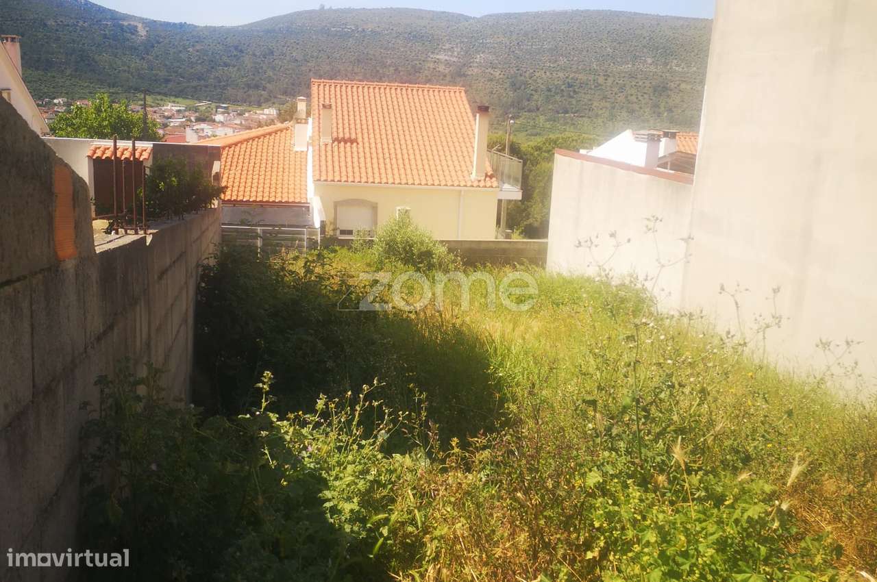 Terreno Urbano em Saramagas, Minde - Grande imagem: 4/4