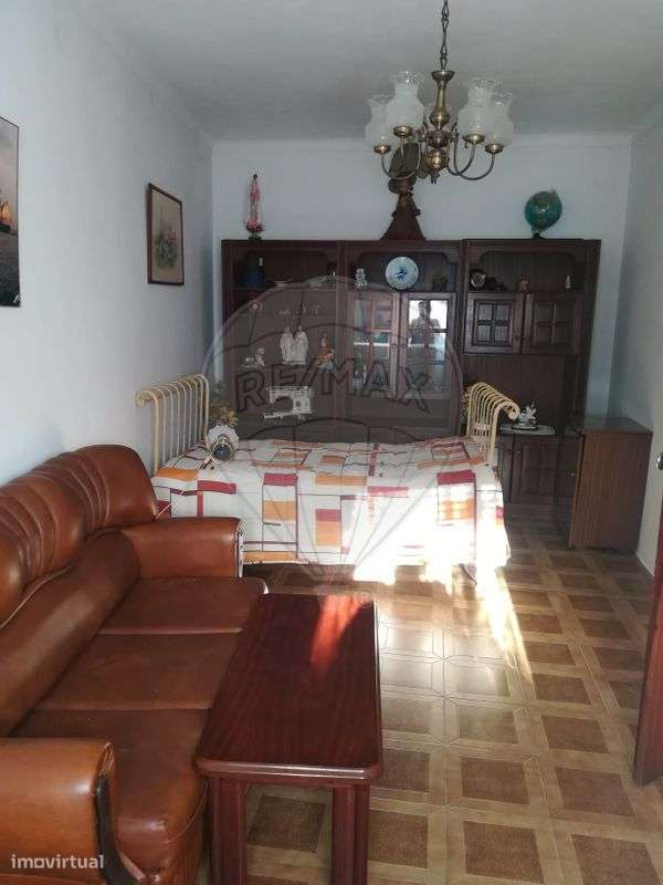 Moradia T5 para venda-6