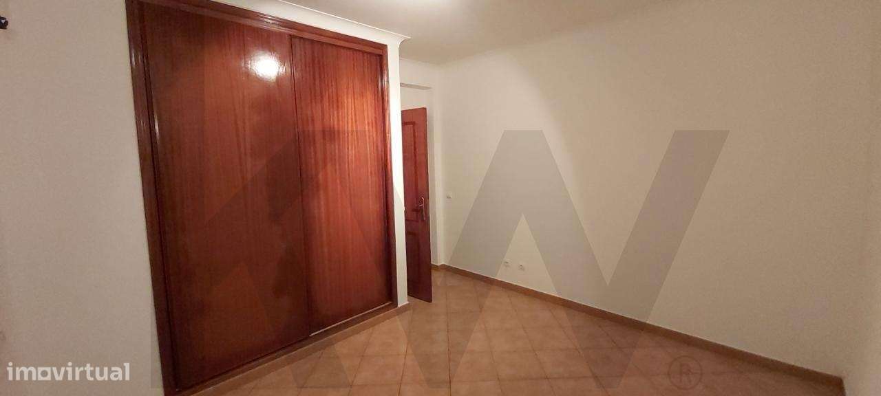 Moradia Germinada T3 à Venda em Sagres – Conforto, Luz Natural e Excel - Grande imagem: 2/31