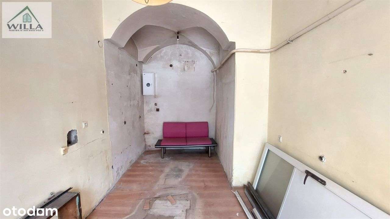 Śródmieście. Tani lokal w Centrum.-6