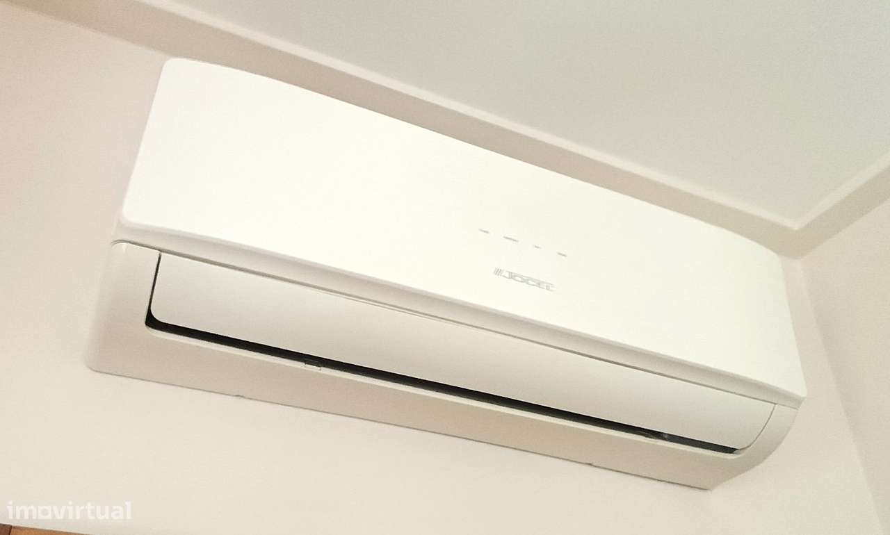 Moradia T3 em banda | 2 pisos e quintal, estimada | área  de 214m2-30