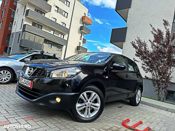 Nissan Qashqai 1.6 visia - 1