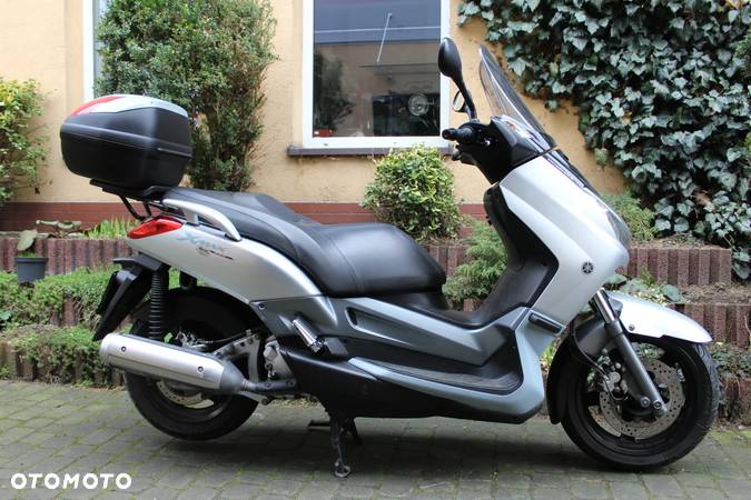 Yamaha X-max - 2