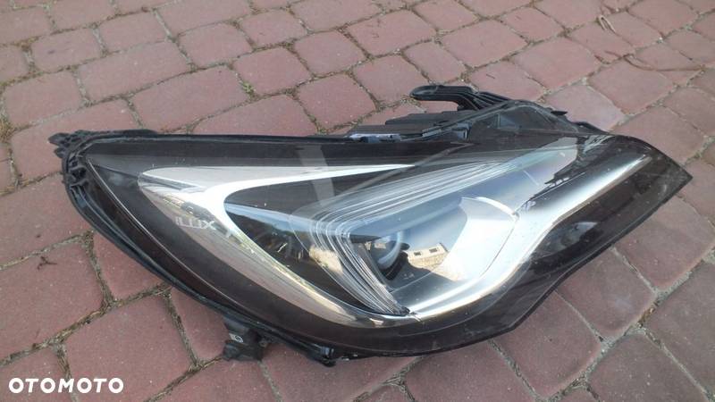 LAMPA PRZEDNIA PRAWA FULLED OPEL ASTRA 5 K - 2