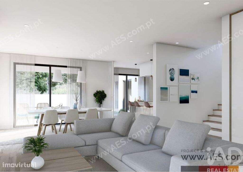 Casa / Villa T4 em Amora de 126,00 m2 - Grande imagem: 5/7