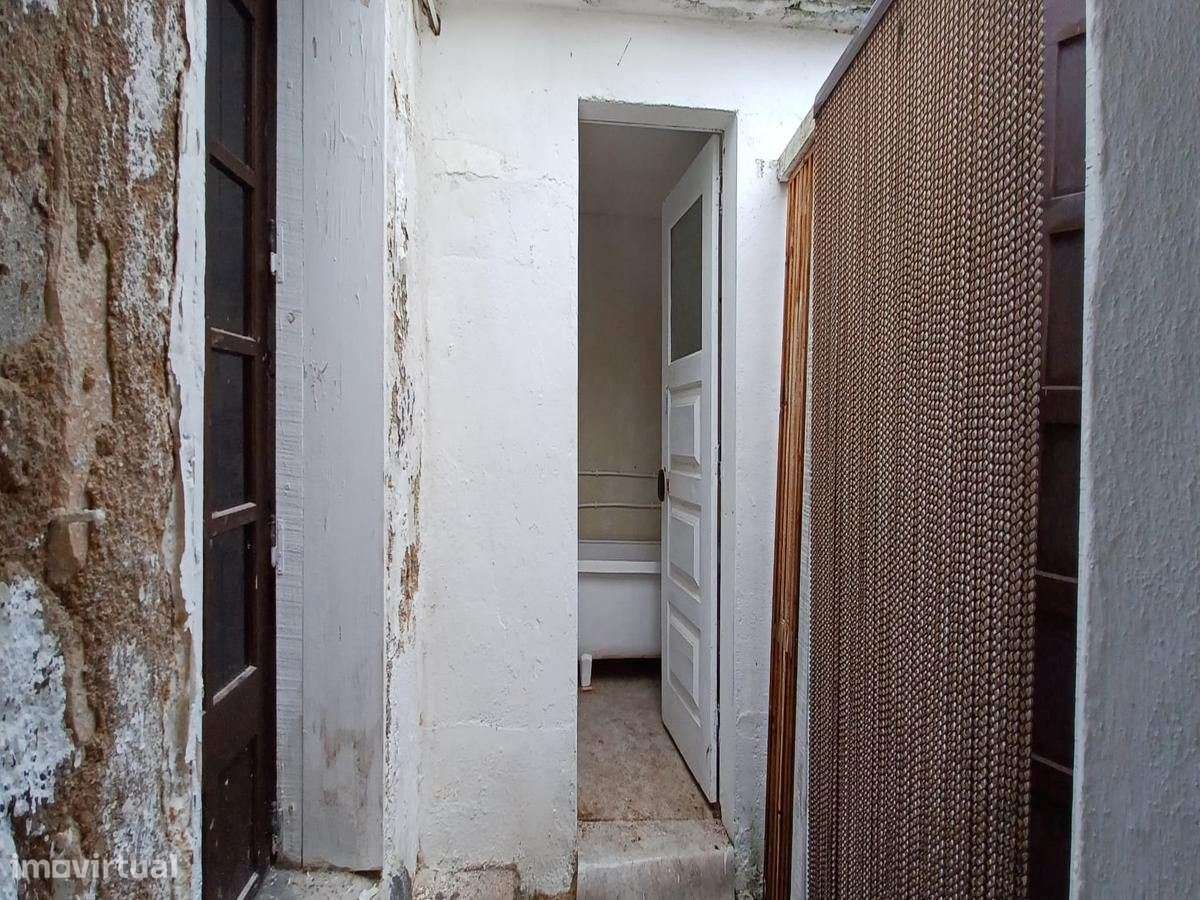 Moradia T2 com Logradouro em Alguber: O Seu Próximo Projeto de Sonh... - Grande imagem: 4/10