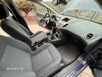 Ford Fiesta 1.6 Ghia - 18