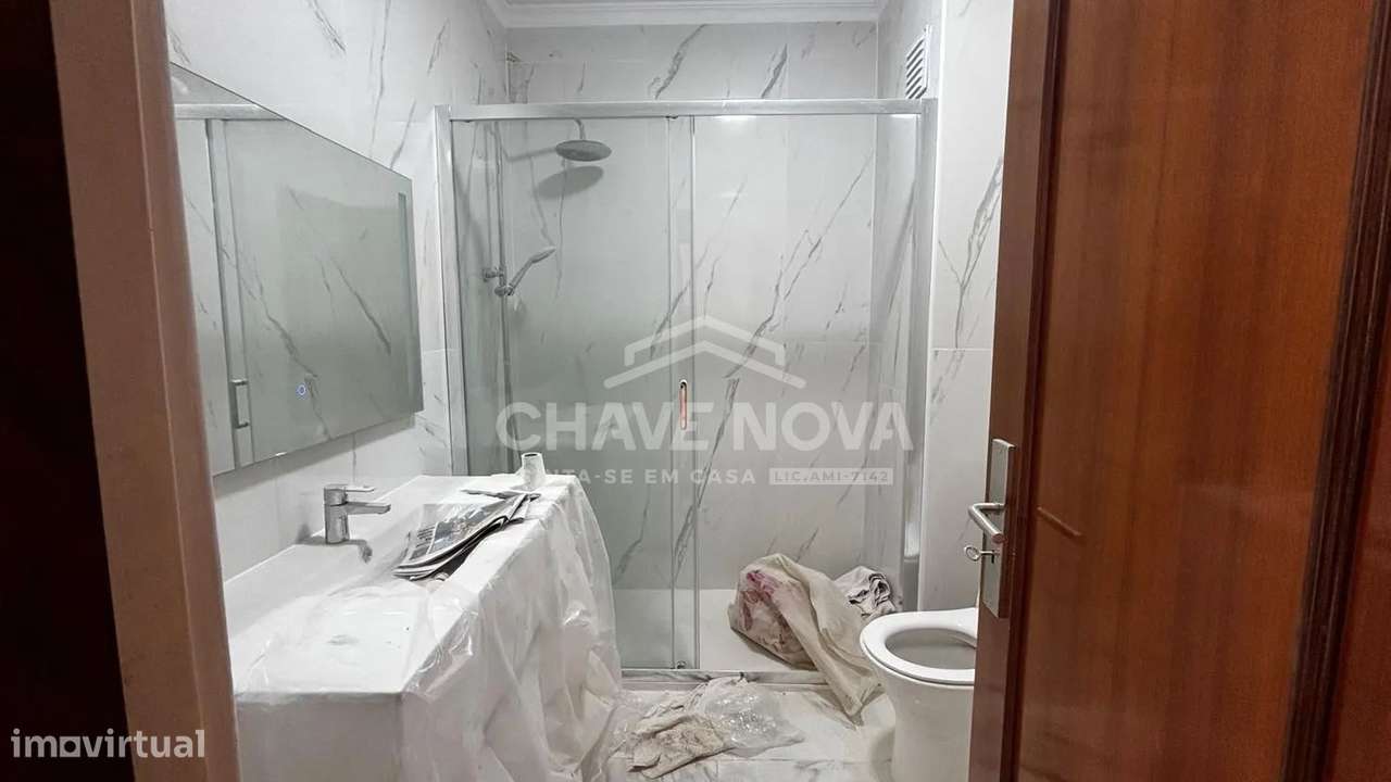 Apartamento T2 nas Devesas - Grande imagem: 4/5