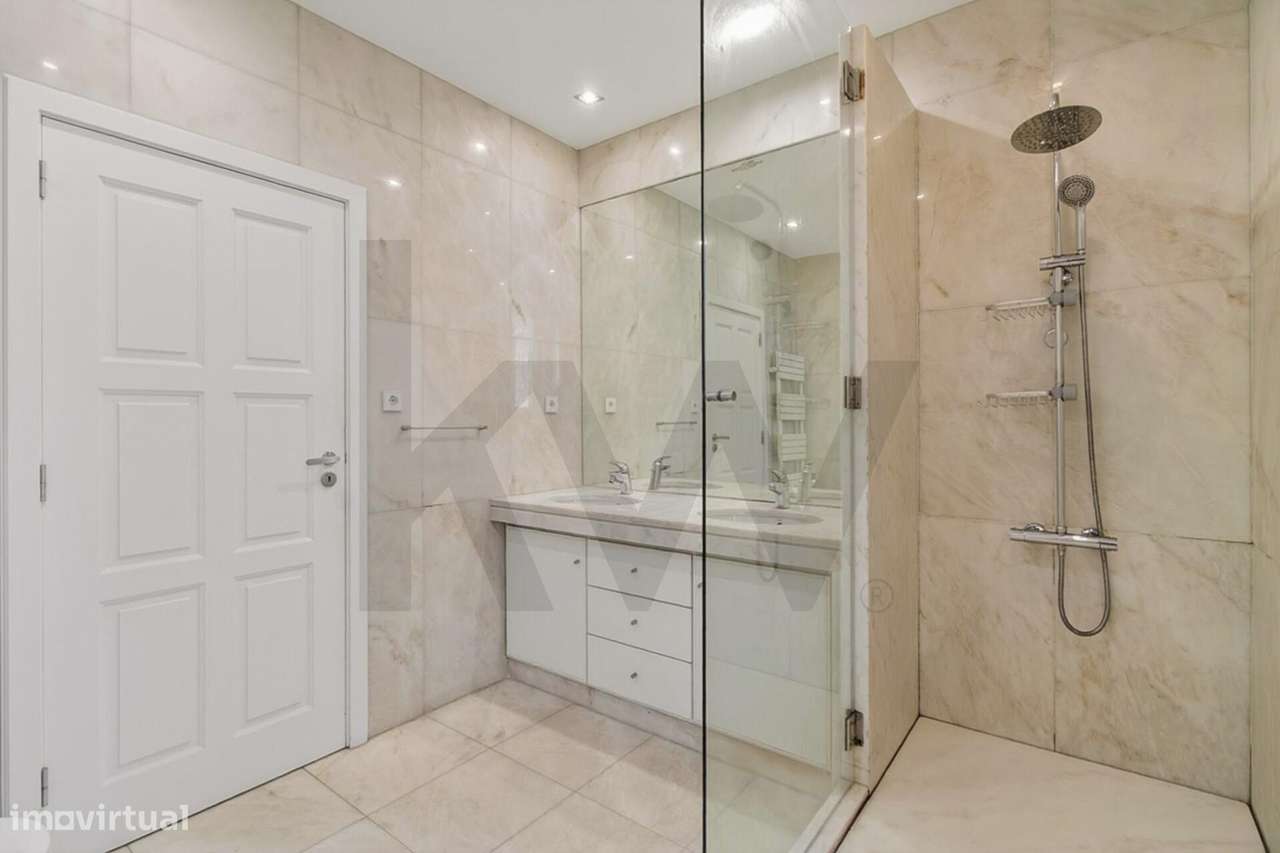 Moradia T3 com Jardim: O Privilégio de Viver no Bairro Marechal Gomes - Grande imagem: 2/25