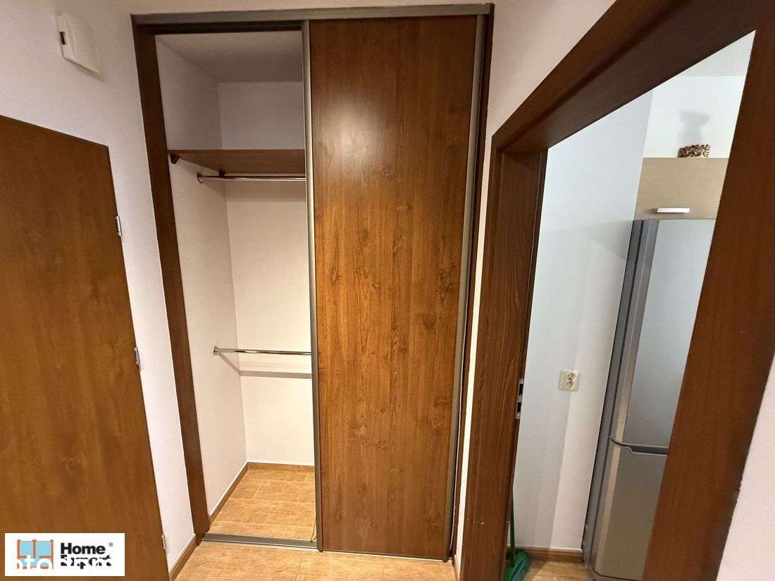 Okolice Miłostowskiej BALKON/WINDA-6