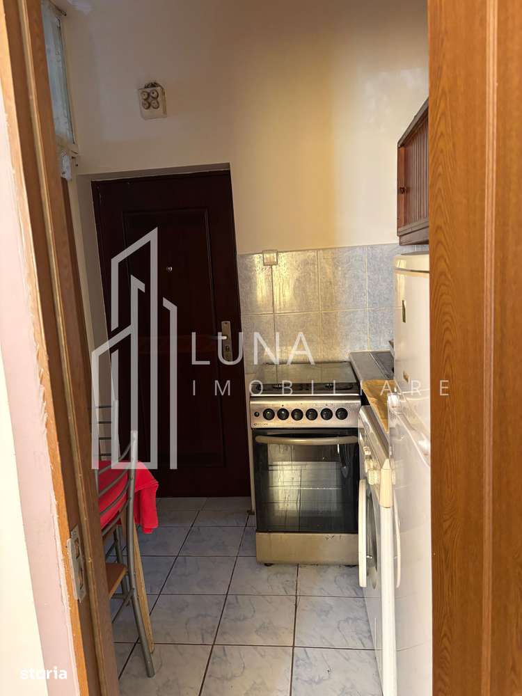 Garsonieră tip cămin 20 mp – renovată, baie și bucătărie proprie-2