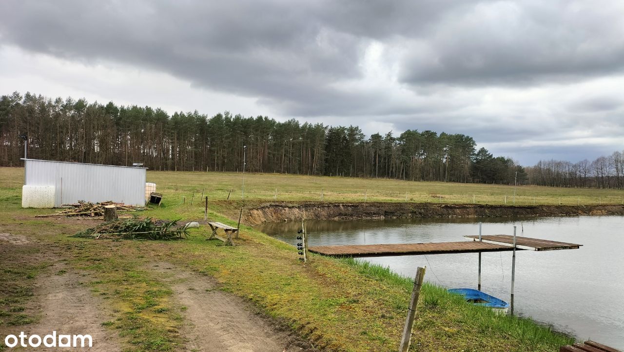 Atrakcyjna działka 2000 m2 w spokojnej okolicy.