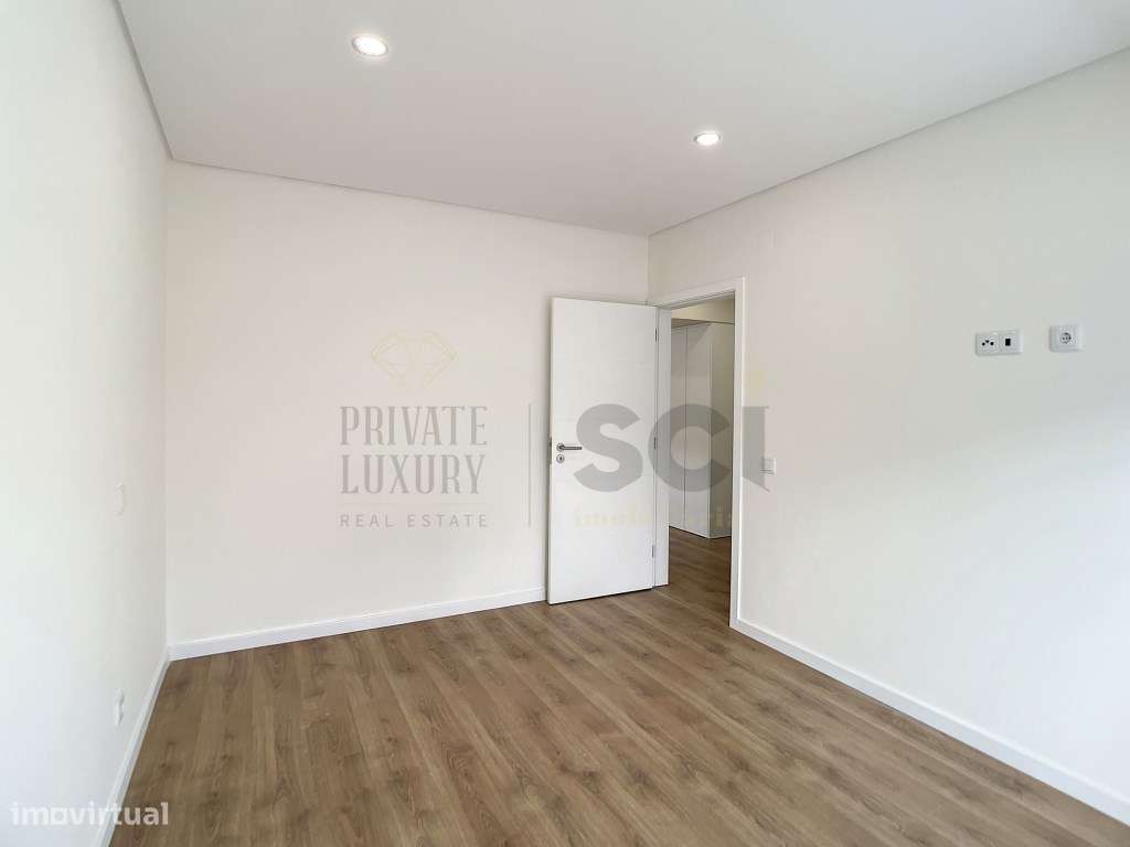 Moradia T3 em Fernão Ferro com Pérgula e Logradouro-26