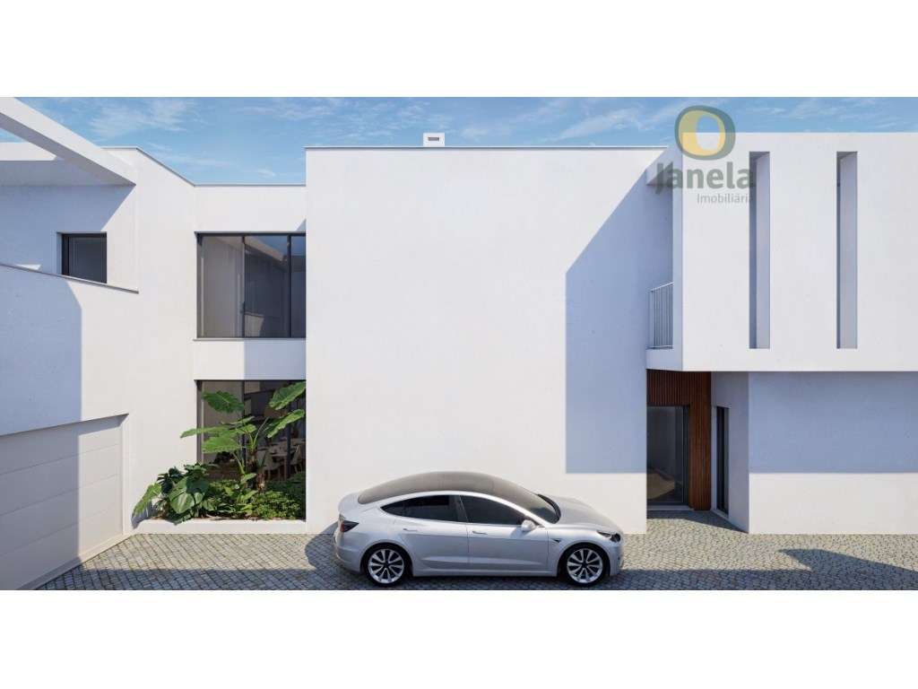 NOVA Moradia Contemporânea, com piscina e jardim - Grande imagem: 4/18