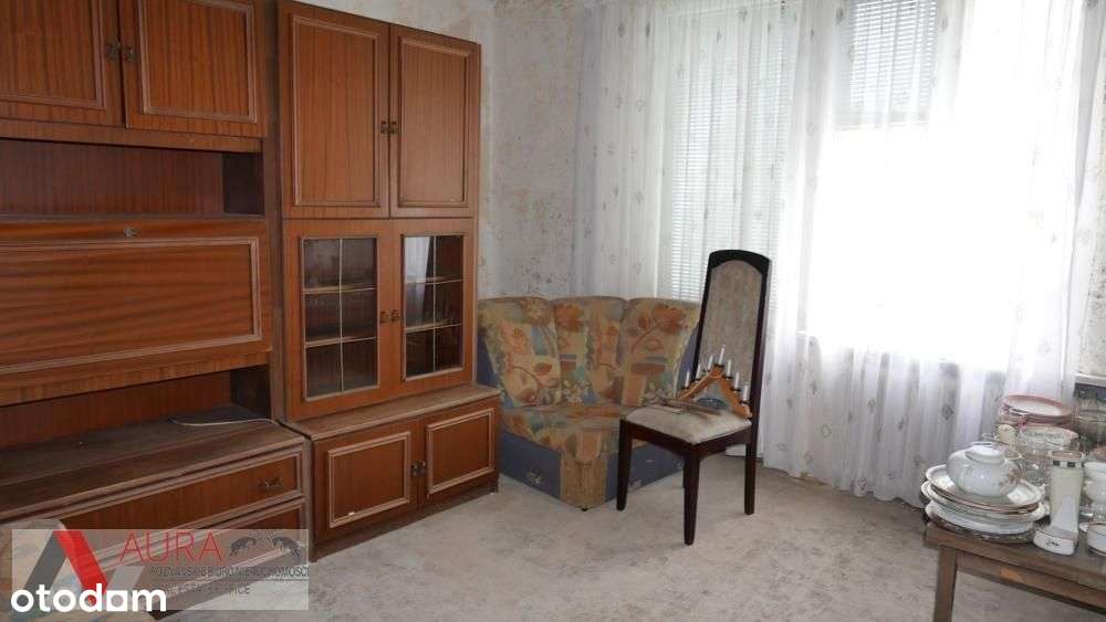 Wolnostojący dom w świetnej lokalizacji-5